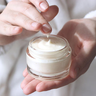 The Science Behind Natural Hormone Balance Cream